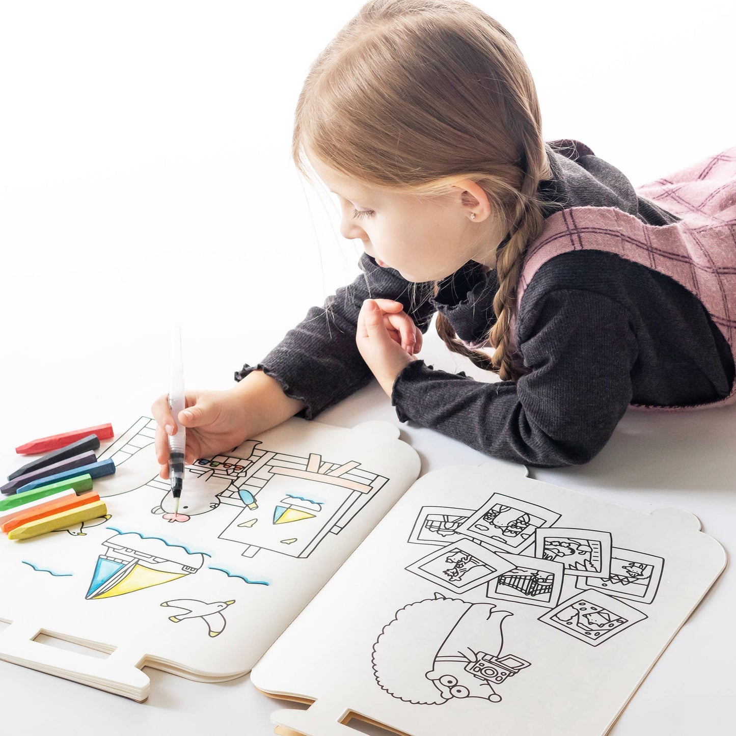 Jumbo Suitcase Paper Coloring Book