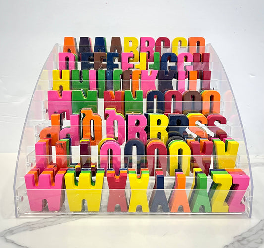 ALPHABET SET OF CRAYONS - ALPHABET DE CRAYONS